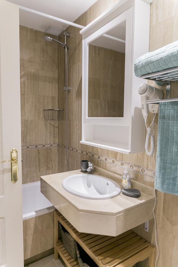 Appartement Fuencarral III à Madrid Extérieur photo